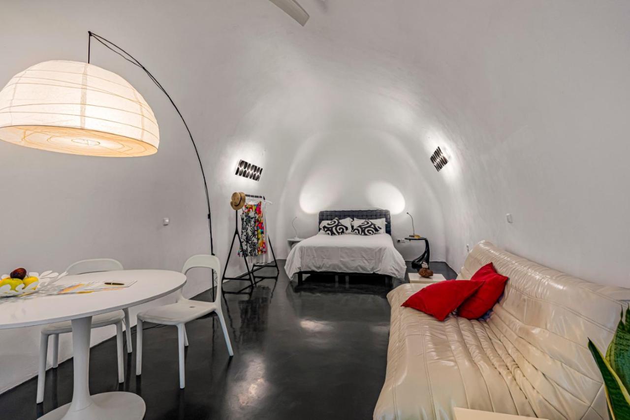 Ferienwohnung Sensyo Caves Firostefani Exterior foto