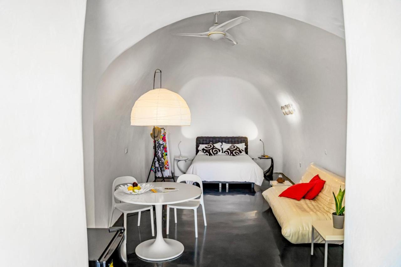 Ferienwohnung Sensyo Caves Firostefani Exterior foto